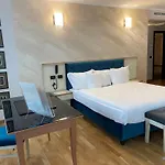 Hotel Paradis
