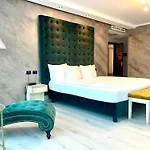 Hotel Paradis
